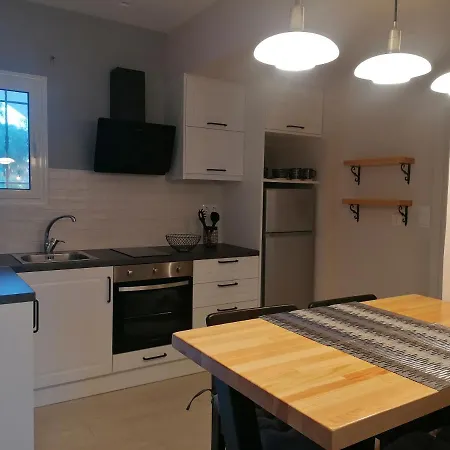 S&g Be My Guest Lägenhet Alepou